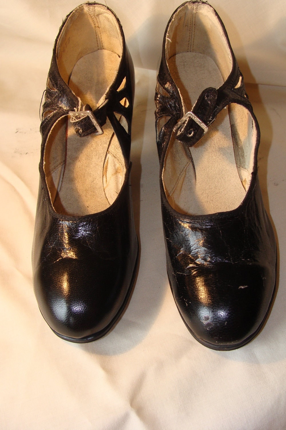 Vintage 20's 30's black mary jane shoes with front buckle and cut out ...